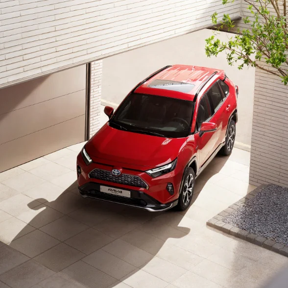 models-rav4-phev-gallery